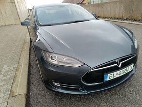 Predám Tesla model S 85 Znížená cena - 10