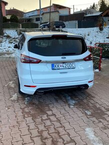 Ford S MAX - 10