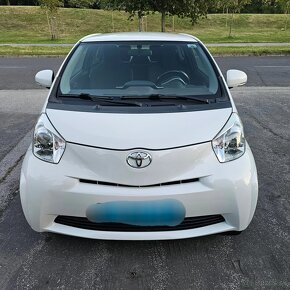 Toyota iQ 1.0 I VVT-i - 10