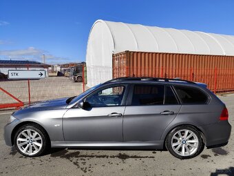 Bmw e91 320d X-drive originál M-packet - 10