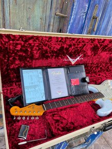 Fender Stratocaster Custom Shop 61 - 10