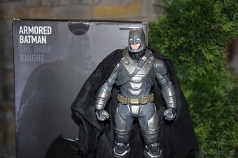 Zberatelska figurka Batman 1:10 - 10