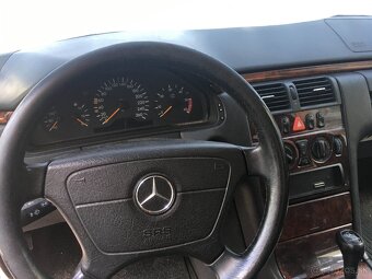 W210 OM606 Mercedes Benz E300 - 10