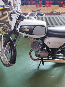 Jawa 90 - 10