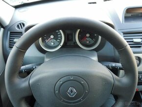 Renault Mégane 1.4i 100PS KLIMA SERVO TAŽNÉ - 10