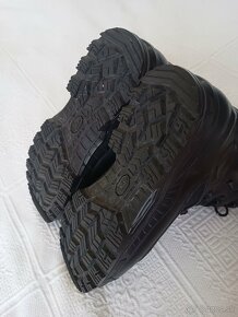 nove kozene topanky vibram LOWA Breacher GTX, vel. 47 - 10