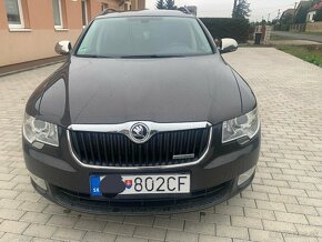 Predám Škoda Superb Combi II 1.6 TDI r.v2012 77kw GreenLine - 10