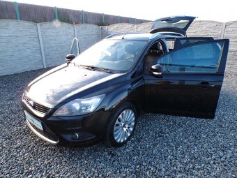 Ford Focus 2.0TDC-i 135PS COMBI TITANIUM - 10