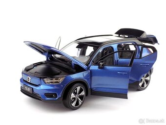 VOLVO XC40 RECHARGE - 1:18 PAUDI - 10