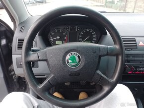 Škoda Fabia 1.4MPI 143 000km - 10