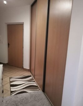 PREDAJ - 2 IZBOVÝ BYT 62 m2 HLOHOVEC  ID 028-112-FIJAa - 10