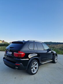 BMW X5 E70 - 10