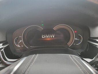 BMW 530xd G31 4x4 195 kW Sportline AT / ZF - 10