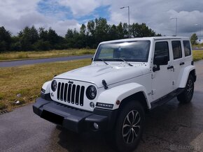 JEEP WRANGLER UNLIMITED 2,8 CRD - 10