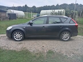 Kia ceed  2.0  103kw - 10