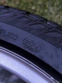 Zimne komplet kolesa 235/45 R18 98V - 10