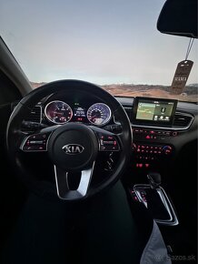 KIA Cee’d wagon 1.6 crdi automat - 10