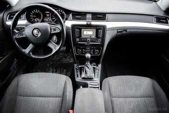 Škoda Superb Combi 2.0 TDI CR 170k Elegance 4x4 DSG - 10