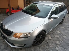 Škoda Octavia 3 Kombi 2.0 TDI 110kw - 10