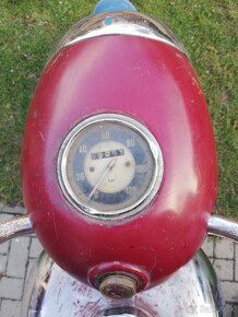 Jawa 250 typ 353 s dokladom na prihlásenie - 10