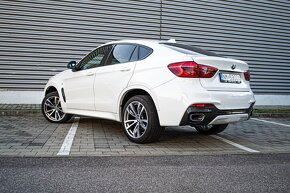 BMW X6 xDrive 30d Standard A/T - 10