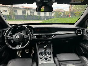 Alfa Romeo Stelvio 2.0 Q4 GME - 10