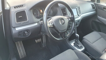 Predám VW Sharan 2.0TDI, 110kW, DSG, facelift 2016 model - 10