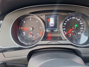 Volkswagen Passat 2,0 TDI - 10