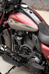 HARLEY DAVIDSON FLHR ROAD KING CUSTOM SPECIAL - 10