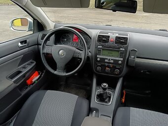 Volkswagen Jetta 1.9TDI - 10