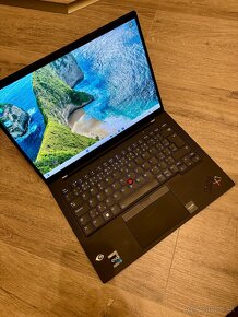 Lenovo ThinkPad X1 10th gen - 10