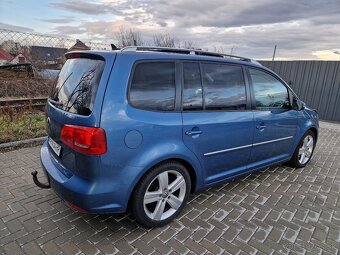 Vw touran 2,0 TDI DSG - 10