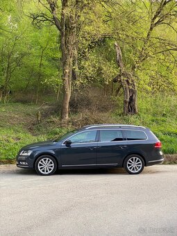 VW Passat Variant 4x4 2.0TDi M6 Highline - 10