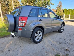 Suzuki Grand Vitara 2.0 benzin 4x4 - 10