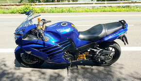 Kawasaki ZZR1400 ABS model 2013 - 10