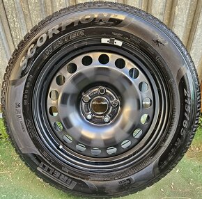 Originálna zimná sada VW - 5x112 r17 + Pirelli 215/65 r17 - 10