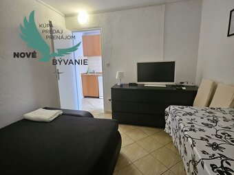 Na predaj dom 4x apartmán s výhľadom na more v Chorvátsku - 10