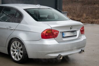 BMW Rad 3 335i A/T E90 - 10