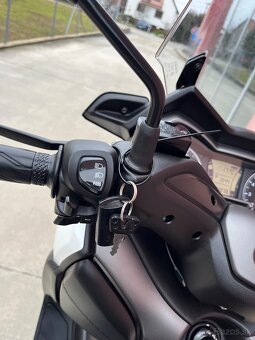 Yamaha Xmax 300 rok 2017, 24800km - 10