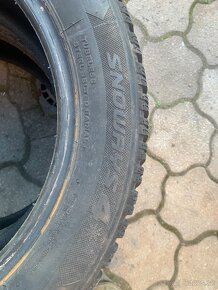 Predám zimne pneumatiky 205/55 R16 - 10