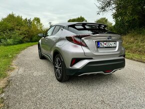 Toyota C-HR 1.8 Hybrid Executive E-CVT - 10