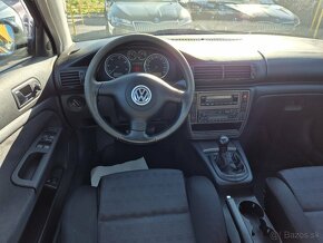 Volkswagen Passat 1.9 TDI Comfortline - 10