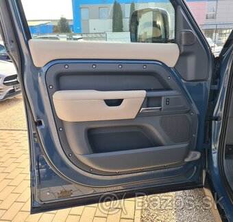 LAND ROVER DEFENDER 110 2.0D 240K S AWD / MOŽNÝ ODPOČET DPH - 10