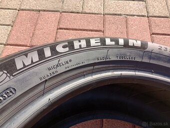 Predam 4ks pneu 235/50/r19 letne 103V Michelin - 10