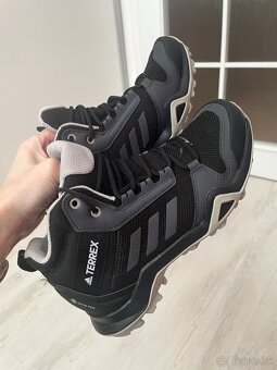 Adidas Terrex NOVE - 10