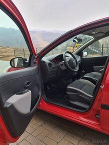 Renault Clio 1.2 - 10