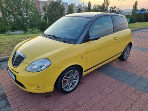 Lancia YPSILON 1,4i 16V 100hp momodesign - 10