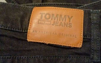 Tommy Hilfiger čierne slim fit sttečovè - 10