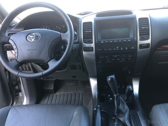 TOYOTA LANDCRUISER 2009 3.0D 4X4 + UZÁVIERKA ZAD. DIF. - 10