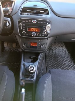 PREDÁM FIAT  PUNTO 1,4, 57KW.r2014, 62000km,kup.na SLOVENSKU - 10